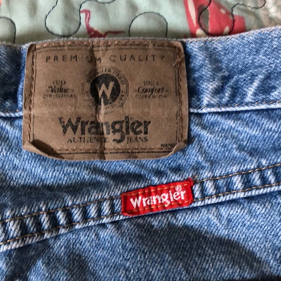 Men’s wrangler jeans - Picture 3 of 3
